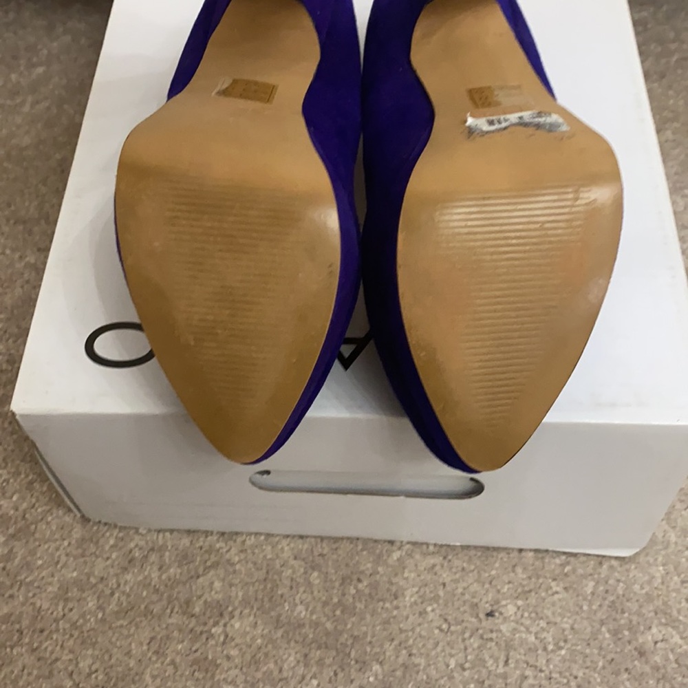 Aldo Jonquiere Purple Suede Pumps (Size 5) - Picture 4 of 5